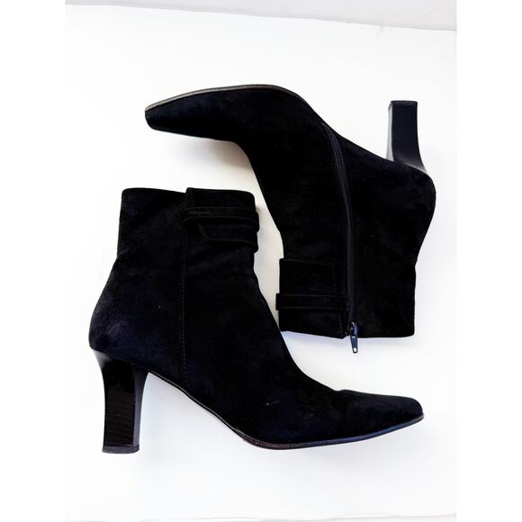 VTG 90s Salvatore Ferragamo Molly Black Suede Heeled Ankle Boots Womens 9.5 - Picture 6 of 6